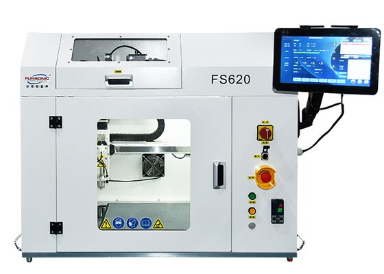 آلة طلاء الرذاذ بالموجات فوق الصوتية بنسبة 95٪ من توحيد الرذاذ حجم الرذاذ 20-1200ml / h و 1-15W أقصى طاقة